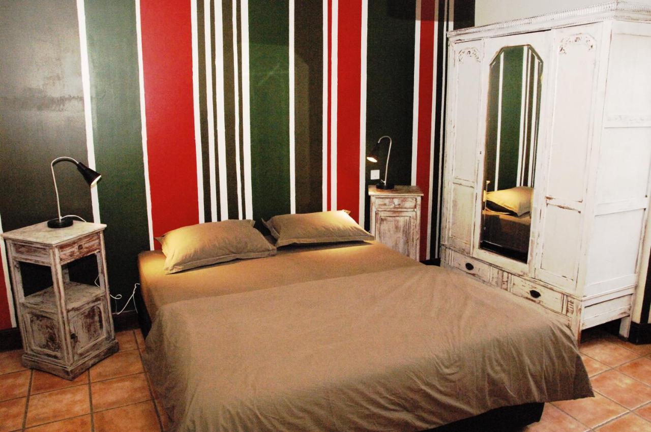 Le Moulin De Planiol Bed & Breakfast Le Vigan  Dış mekan fotoğraf